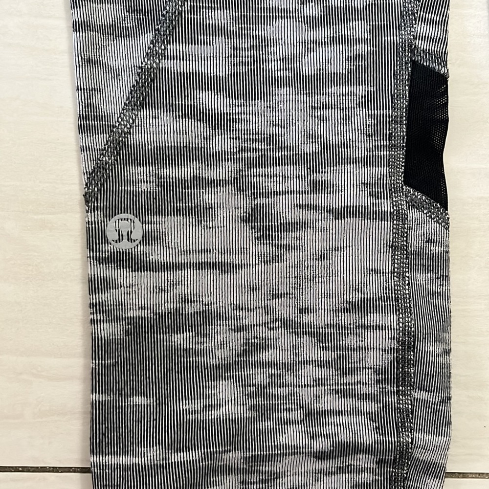 lululemon tights - Picture 5 of 5